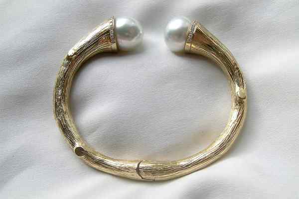 Thumbnail image B-299.jpg