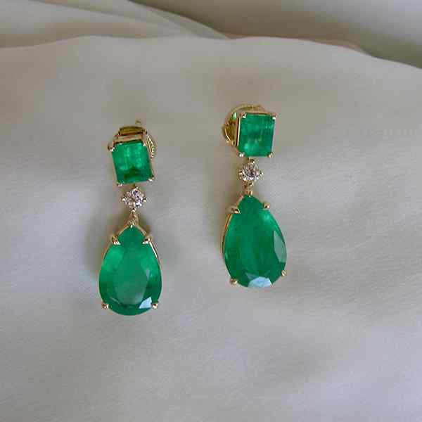 Thumbnail image E-560.jpg