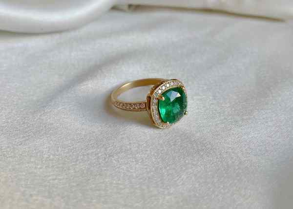 Thumbnail image R-183-2.jpg